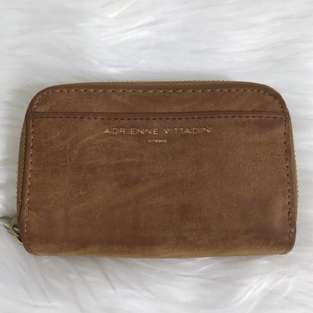 ADRIENNE VITTADINI STUDIO Zip Wallet